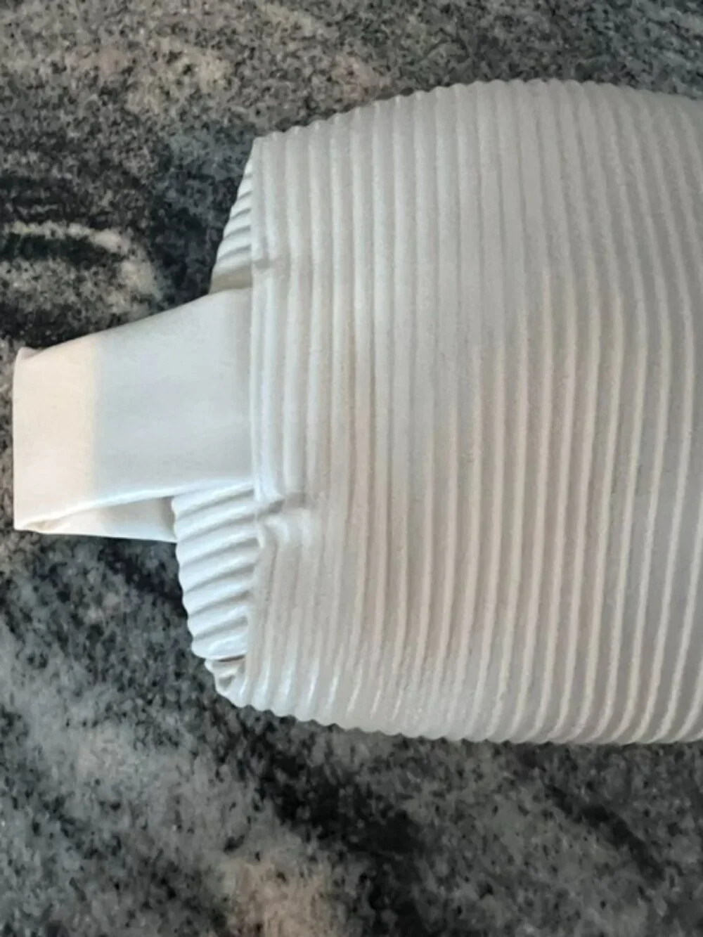 LIYOSCA White Ribbed Bag textured design touch of elegance‎ small cosmetic pouch